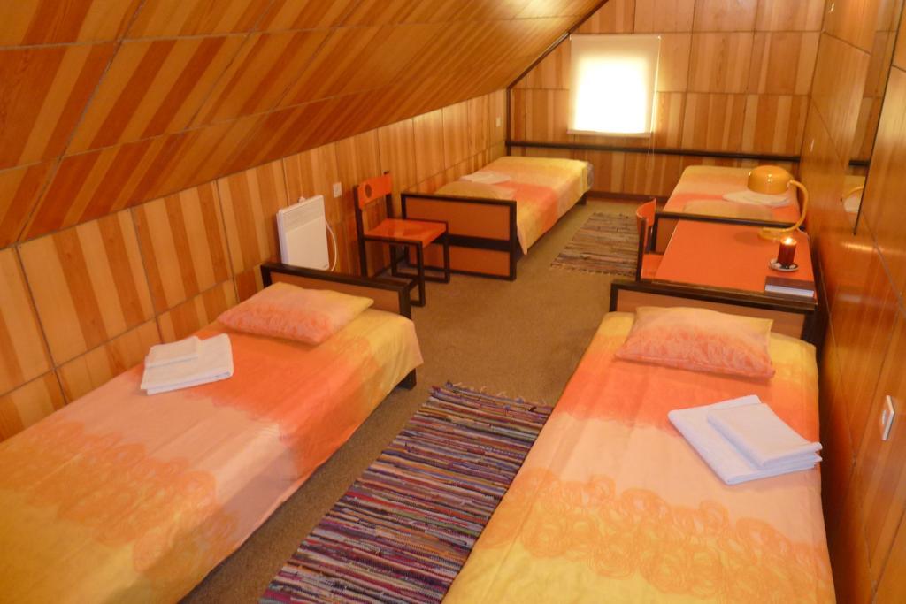 Kihelkonna Pastorate Guesthouse Room photo